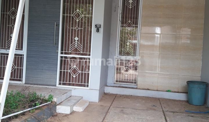 For Rent Modern Minimalist House in Sawangan Within a Cluster