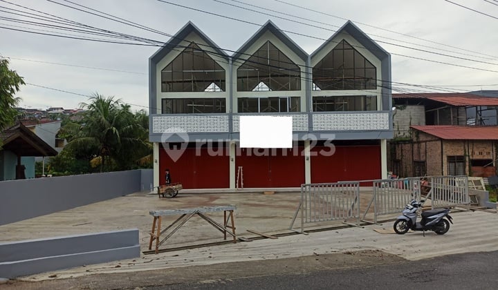 Dijual Ruko Strategis Pinggir Jalan Bonus Ac, Tandon, SHM