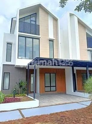 Rumah 2lt 8x15 120m Type 4+1KT Cluster Yarra Essence JGC cakung