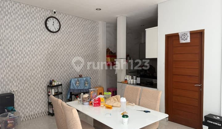Rumah Modern Siap Huni 2 Lantai Area Denpasar Timur