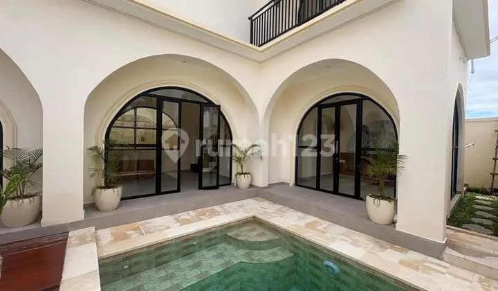 New Villa Freehold Strategic Location Close to Canggu