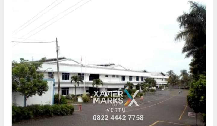 Former factory, spacious building, good and strategic, Ungaran, Semarang.