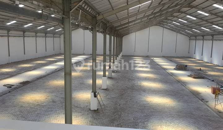 Gudang di Romokalisari Gresik