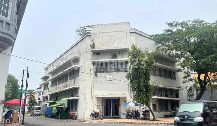 Langka Gedung Bangunan Belanda 4 Lantai Di Raya Veteran Langka Gedung Bangunan Belanda 4 Lantai Di Raya Veteran