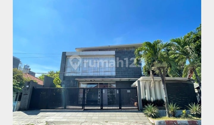Rumah + Kantor Komersial Area di Jl Gayungsari, Strategis di Sby