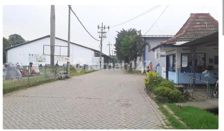Gudang Ex Pabrik di Driyorejo, Gresik, Jatim