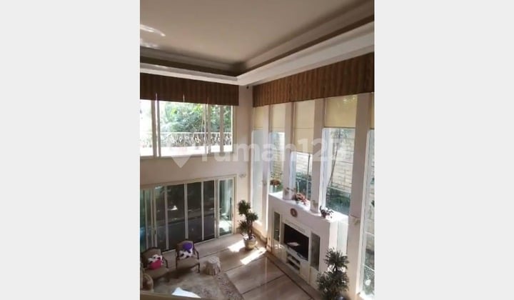 Rumah Bagus & Strategis di Pusat Kota Surabaya