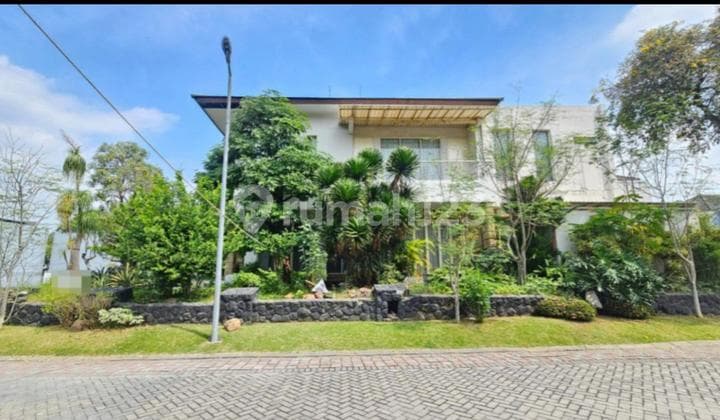 Rumah Elite Surabaya Citraland Raffles Garden