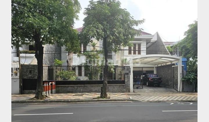 Rumah Mewah Hitung Harga Tanah di Nol Jln Ry Kertajaya Indah, Sby