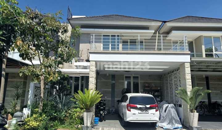 Low-cost House at Citraland Greenlake 1.95 Million Fully Furnished Surabaya