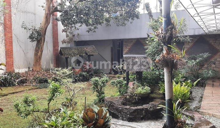 Murah! Rumah terawat strategis dkt kampus maranatha kota Bandung