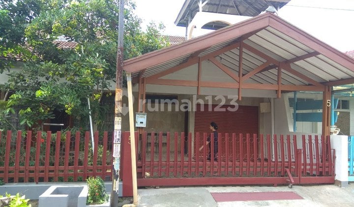 Murah! Rumah Lama Terawat Furnished Arcamanik Bandung