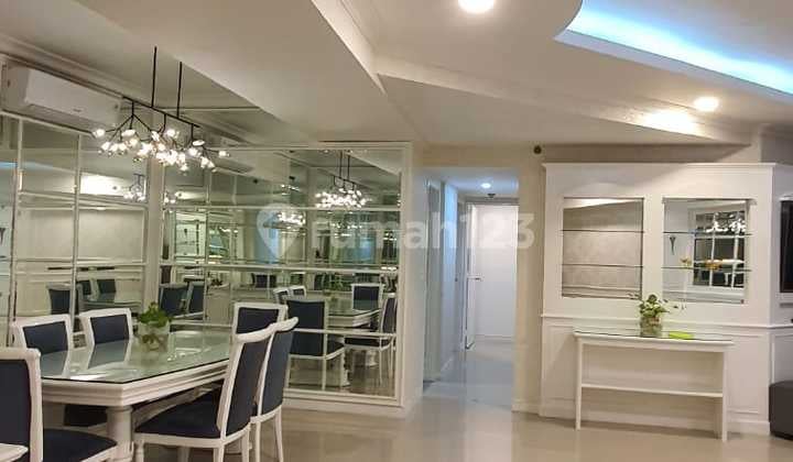 Kondominium Taman Anggrek, 3+1 Bedrooms, Good Furnish