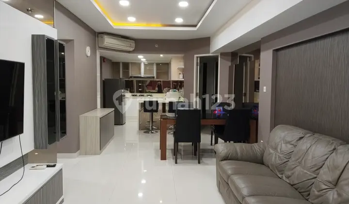 Kondominium Taman Anggrek,3+1Bedrooms,Good Furnish