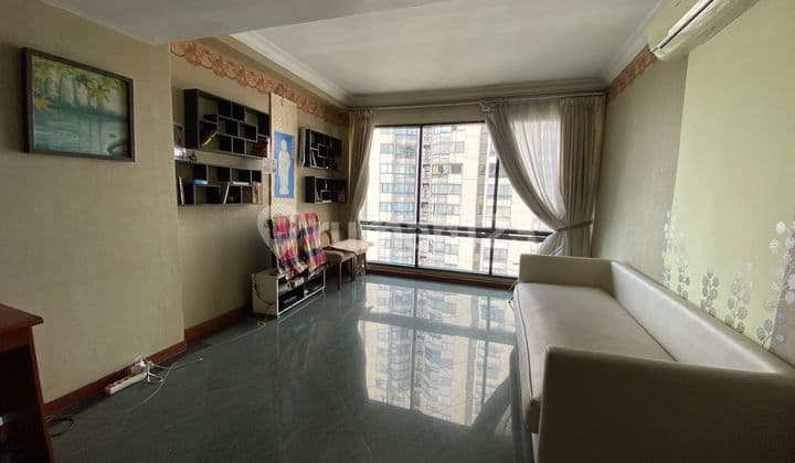 Kondominium Taman Anggrek, 2+1 Bedrooms, Lokasi Strategis di Jakarta Barat