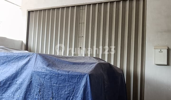 Pergudangan Posisi Hook Kondisi Baik Siap Pakai Komplek Multiguna Alam Sutera