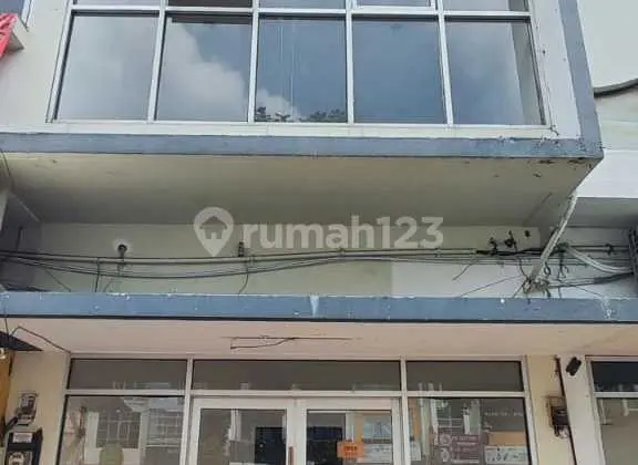 Dijual Ruko 3 Lantai Hadap Jalan Raya - Pusat Gading Serpong, Parkir Luas