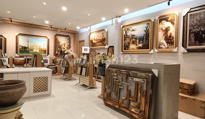 Pergudangan Posisi Hook Kondisi Baik Siap Pakai Komplek Multiguna Alam Sutera