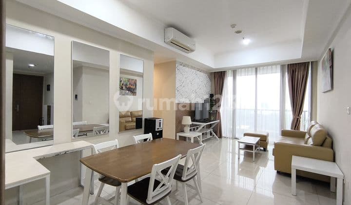 Disewakan Taman Anggrek 3 Bedroom Furnish Bagus