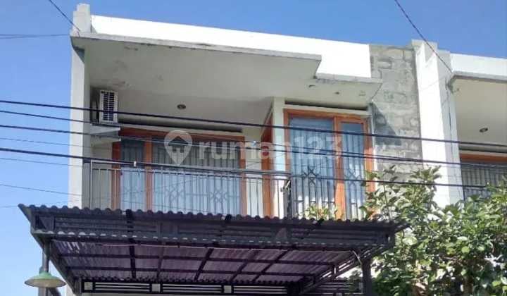 2-Story House in the City Center Sayap Buahbatu 2 Directions