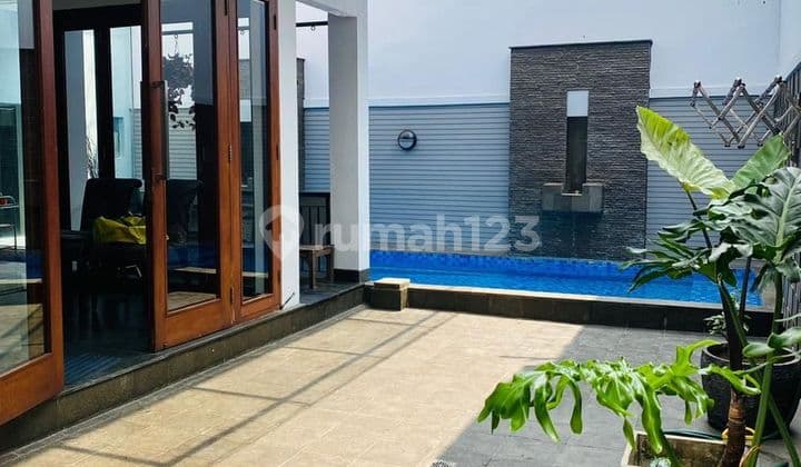 Rumah Cantik Furnished Siap Huni Di Cilandak Barat Jakarta Selatan.