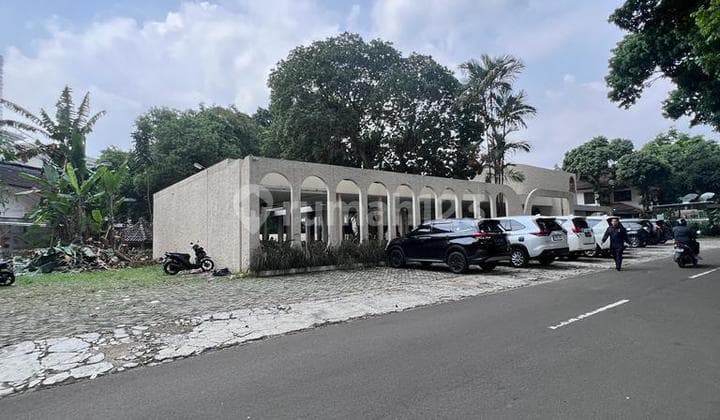 Dijual Tanah Dan Bangunan Di Lokasi Strategis Untuk Bisnis Di Bogor Tengah.