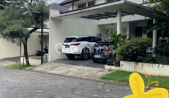 Disewakan Rumah Furnished Siap Huni Terawat dan Asri di Serenia Hills Jakarta Selatan.