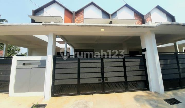 Disewakan Rumah Semi Furnished Dalam Lingkungan Nyaman Di Ciputat Tangerang Selatan.