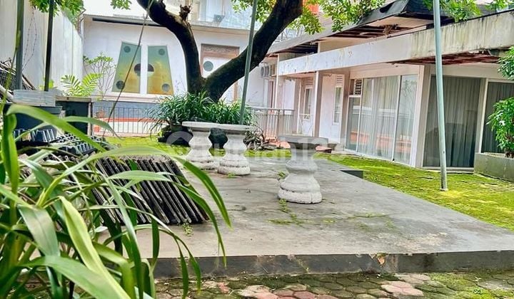 Rumah Lama Cocok Dijadikan Tempat Usaha Atau Hunian Di Cipete Jakarta Selatan.