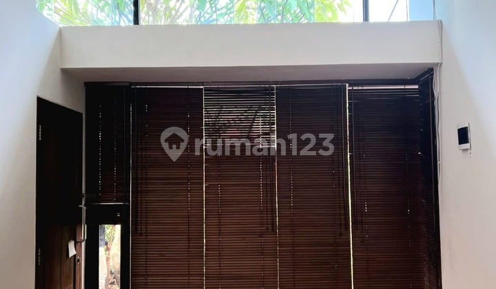 Rumah 1 Lantai Semi Furnished Dalam Perumahan Yang Asri & Nyaman Dekat Akses Tol Andara Di Pangkalan Jati Cinere.