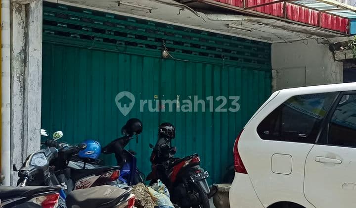 Ruko Besar Di Sentra Business Pengampon Surabaya