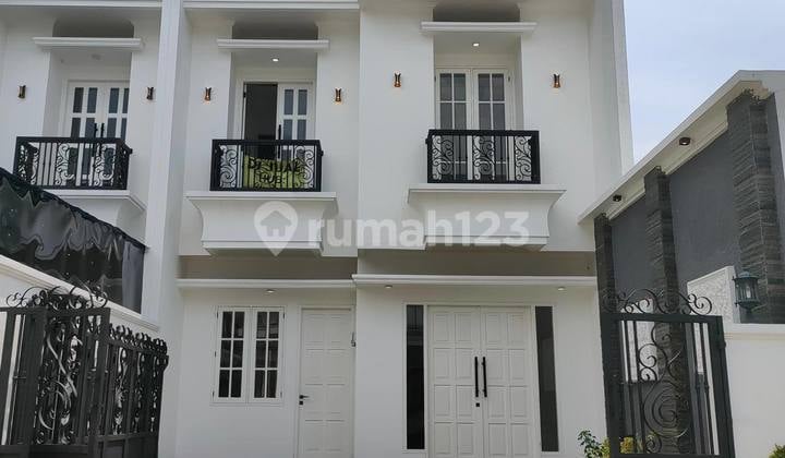 For Sale Rumah Brand New Modern Dalam Komplek di Duren Sawit Jakarta Timur