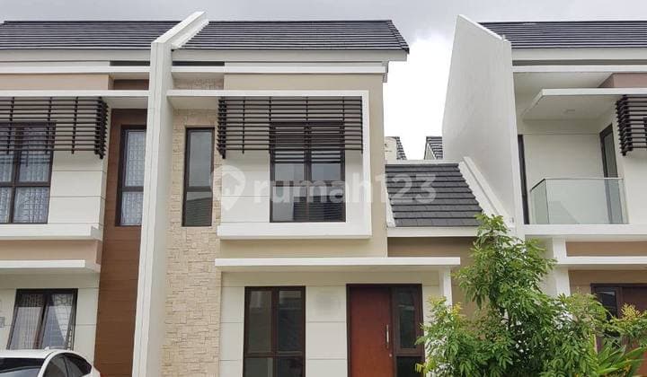 The Orchard Summarecon Bekasi
Burgundy Residence Cluster
2-Story House Near the Clubhouse