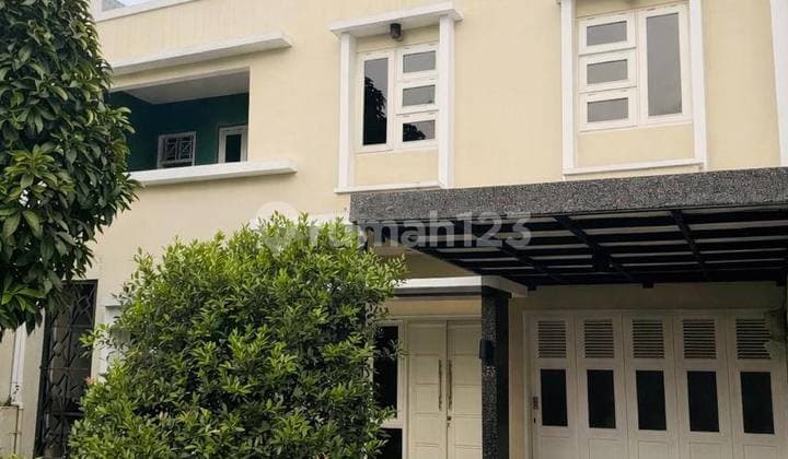 Di Jual Cepat Rumah 2 Lantai Taman Galaxy