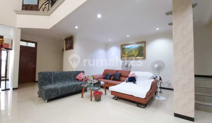 Rumah siap huni di Cideng
