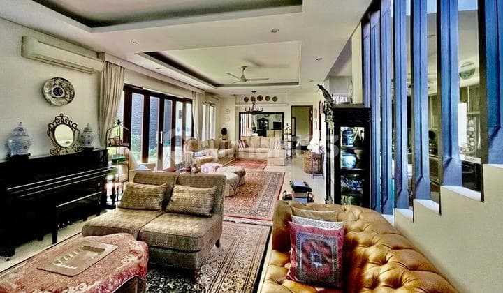 Rumah Cantik dan Mewah di Jakarta Selatan