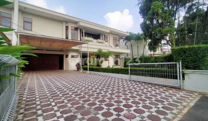 Rumah Cantik Dalam Cluster di Kebagusan