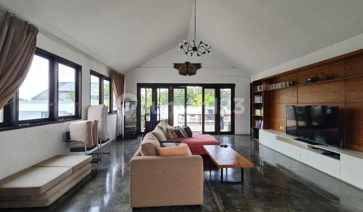 Rumah Asri di Kemang