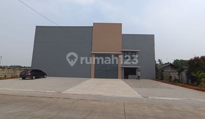 Gudang Brand New di Teluk Naga