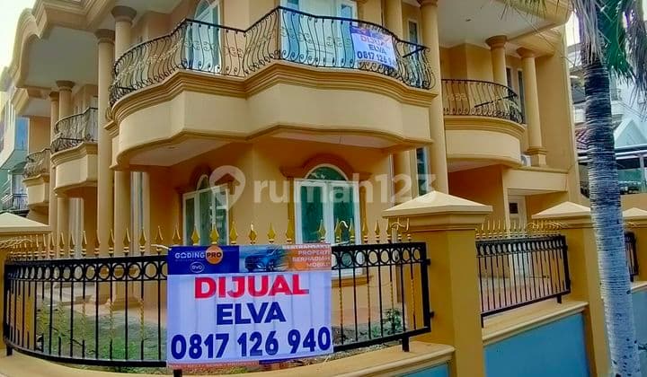 Luxury House in Kelapa Gading