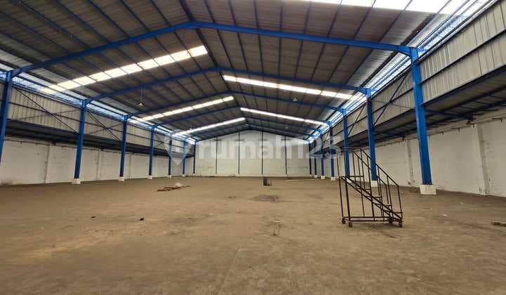 Gudang Siap Pakai Di Marunda Center