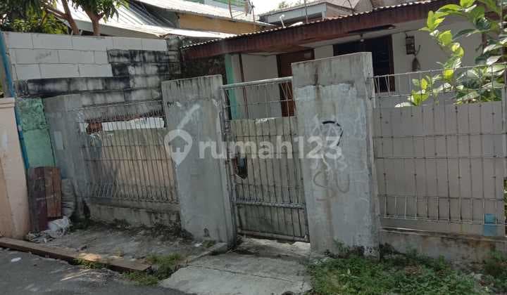 Old House in Kebon Bawang, Tanjung Priok, North Jakarta