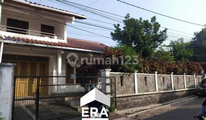 Dijual rumah & tempat kost dihitung harga tanah area kampus di Jl.Cisitu Dago Bandung