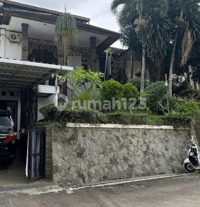 Dijual Rumah Mewah Daerah Setrasari Lingkungan Keamanan 24 Jam. One Gate Bebas Banjir
