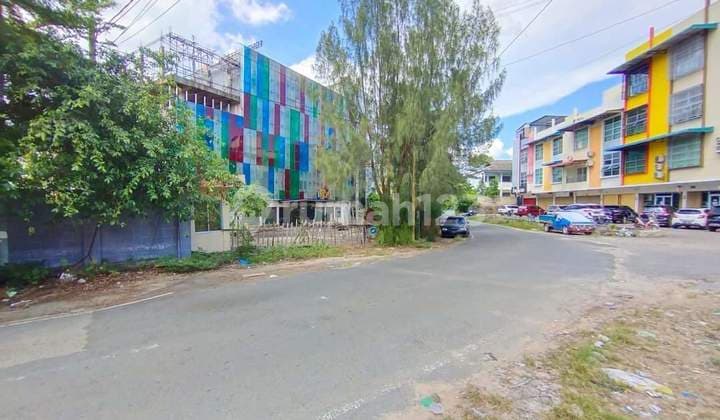 DI JUAL HOTEL & KTV DI NAGOYA BATAM PLUS ISINYA