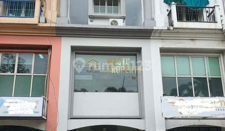 Ruko 4 Lantai dengan Lift di Pondok Indah