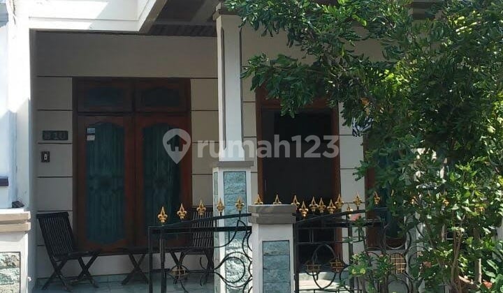 Two-Story House in Cemani, a Strategic Residential Area