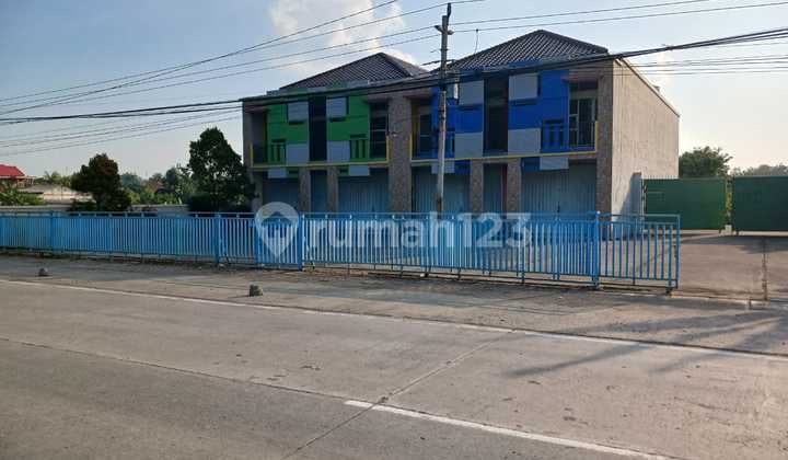 Dijual Gudang Luas Dengan Ruko di Kemiri Sragen