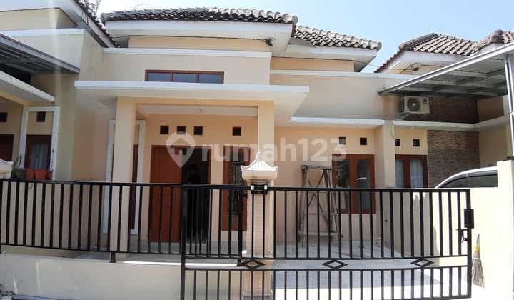 For Sale Renovated House, Move-In Ready in Gedongan, Colomadu