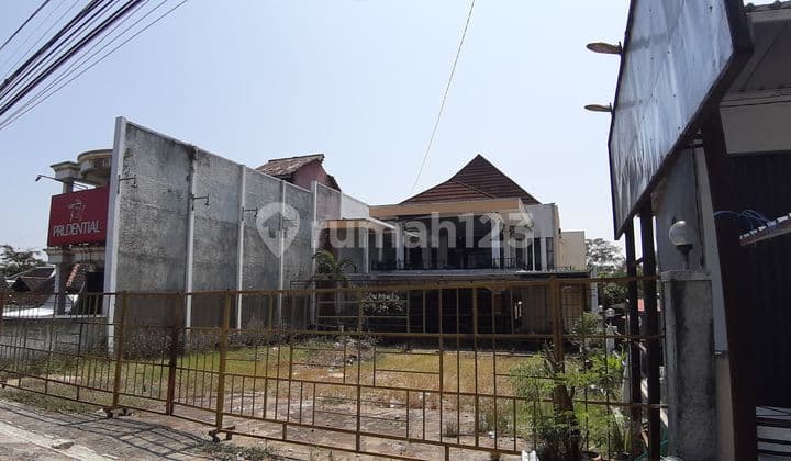 Dijual Ruang Usaha ada Kolam Renang Jl. Raya Wonogiri–Ngadirojo
